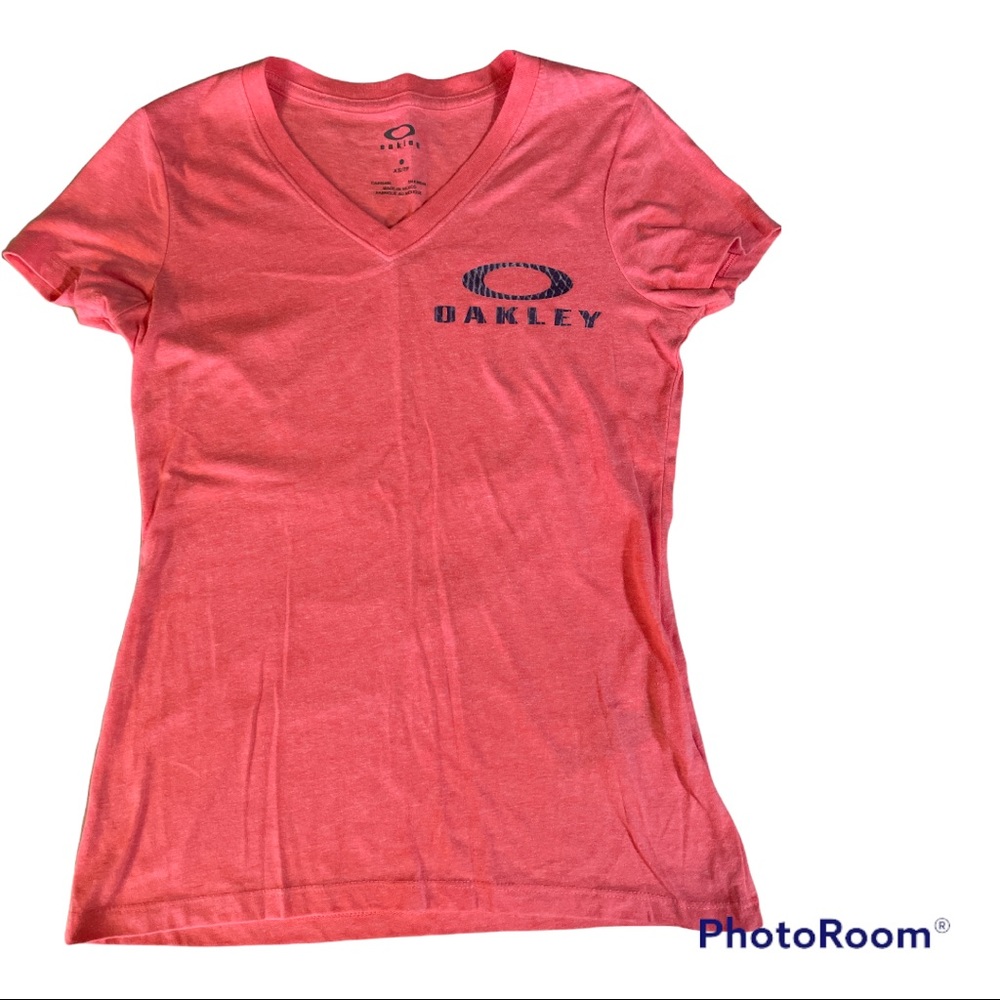 XS Oakley V-neck Shirt